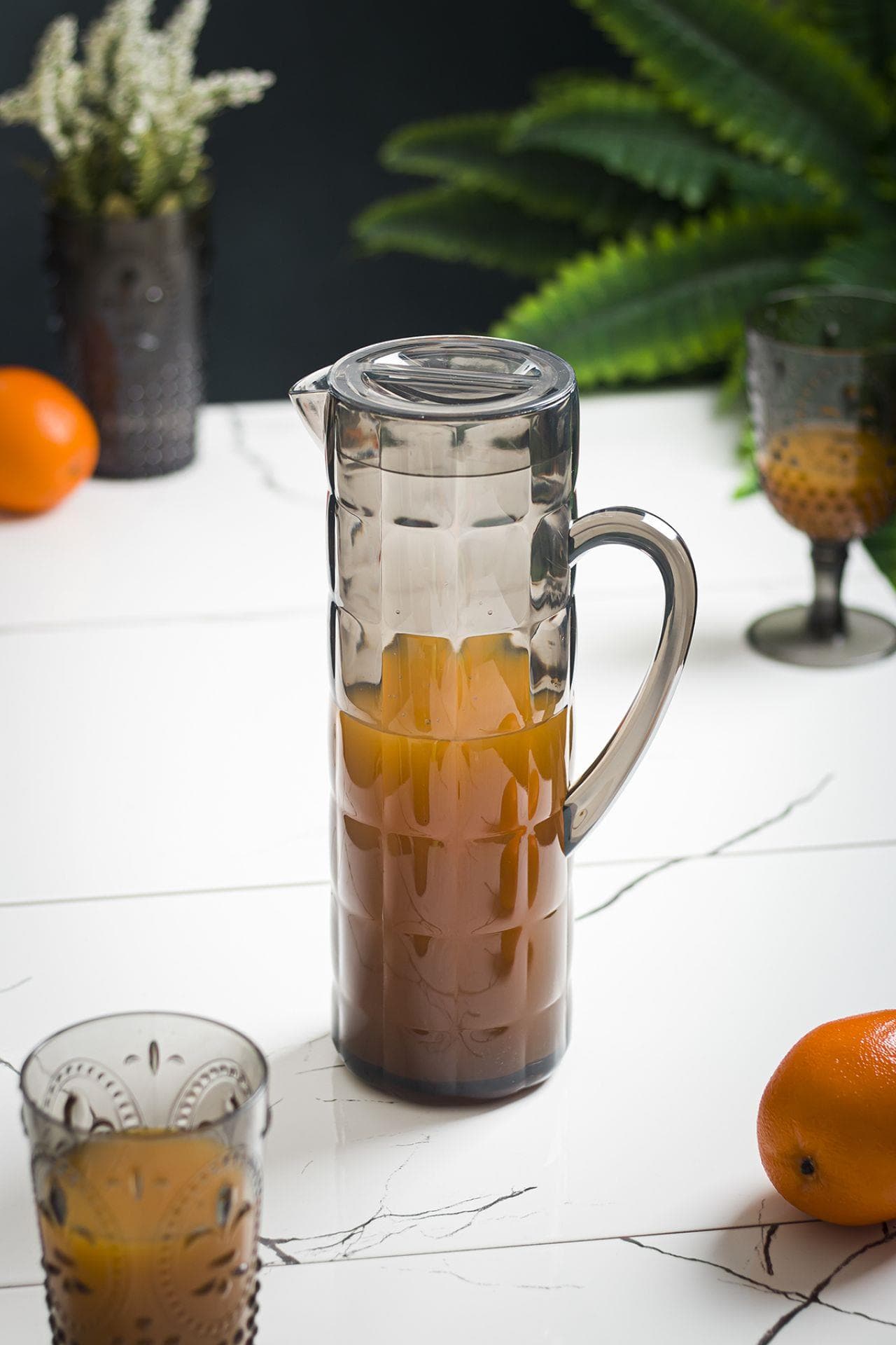 Premium Akrilik Sürahi 1,5 Lt Füme - Kırılmaz, Buzdolabı Rafına Uyumlu