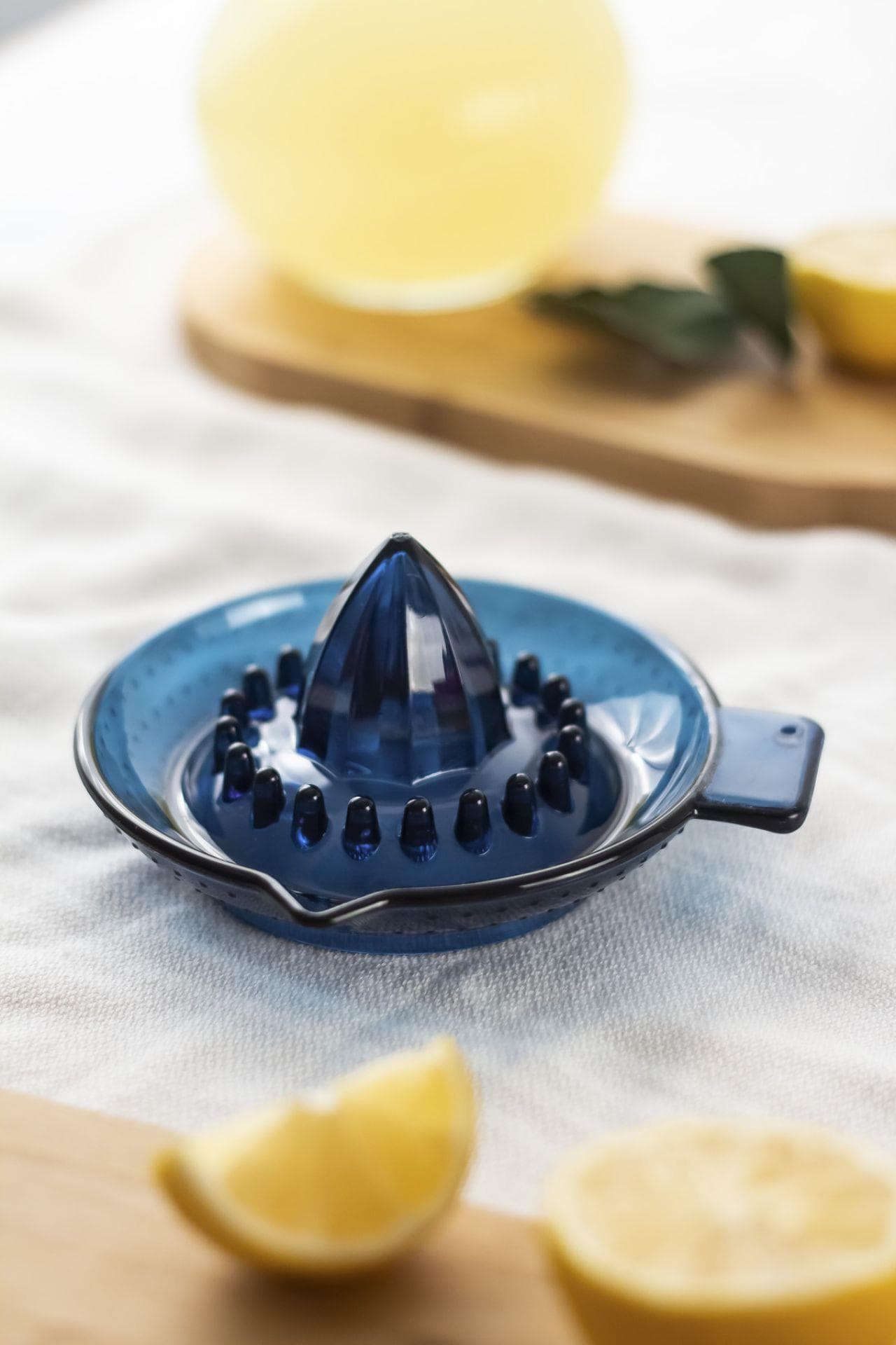 Premium Akrilik Limon Sıkacağı - Kırılmaz, BPA İçermez, Pratik Mutfak Gereci