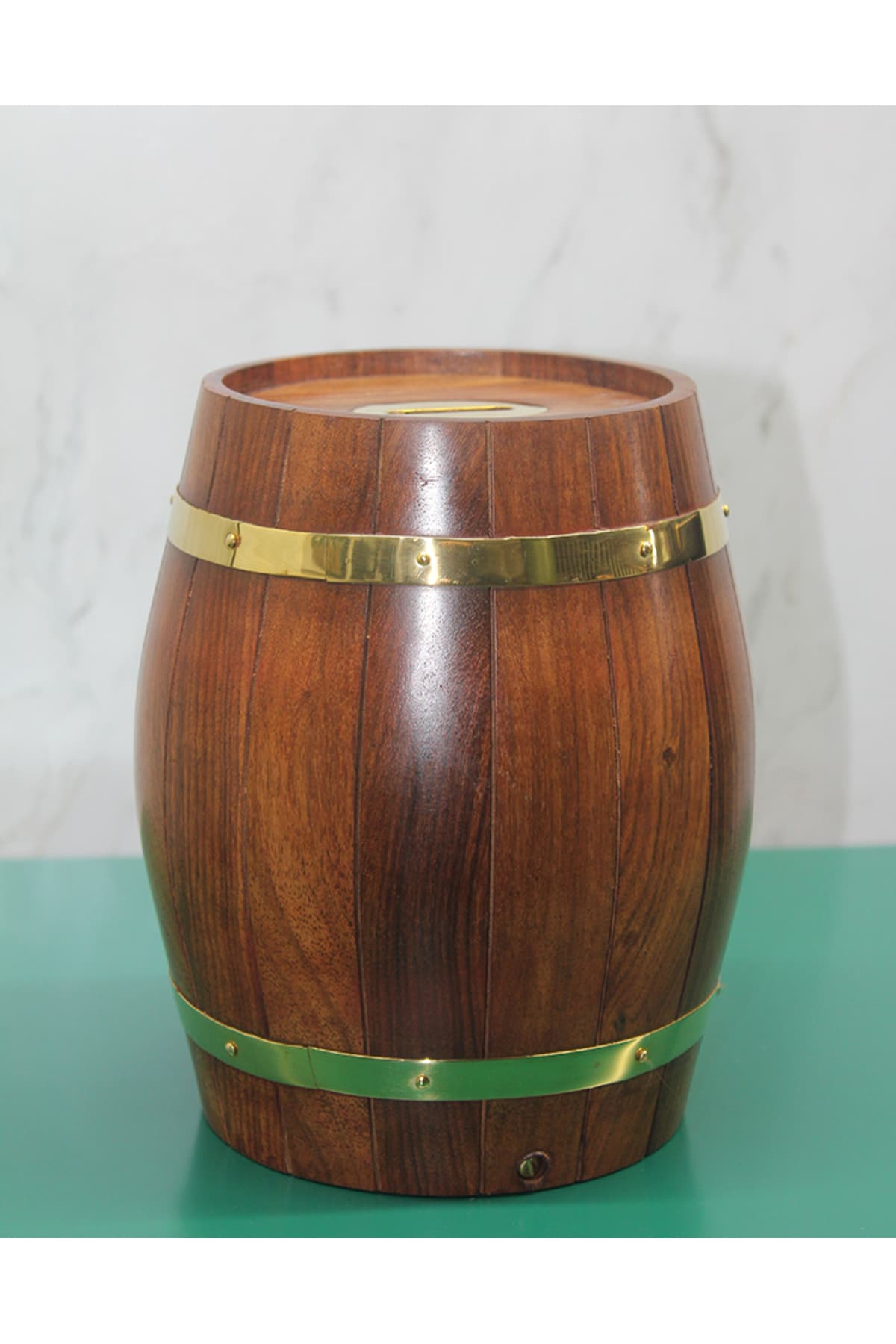 Pirinç Detaylı Fıçı Kumbara - Dekoratif Para Biriktirme Kutusu Hediyelik Ev Ofis Aksesuarı