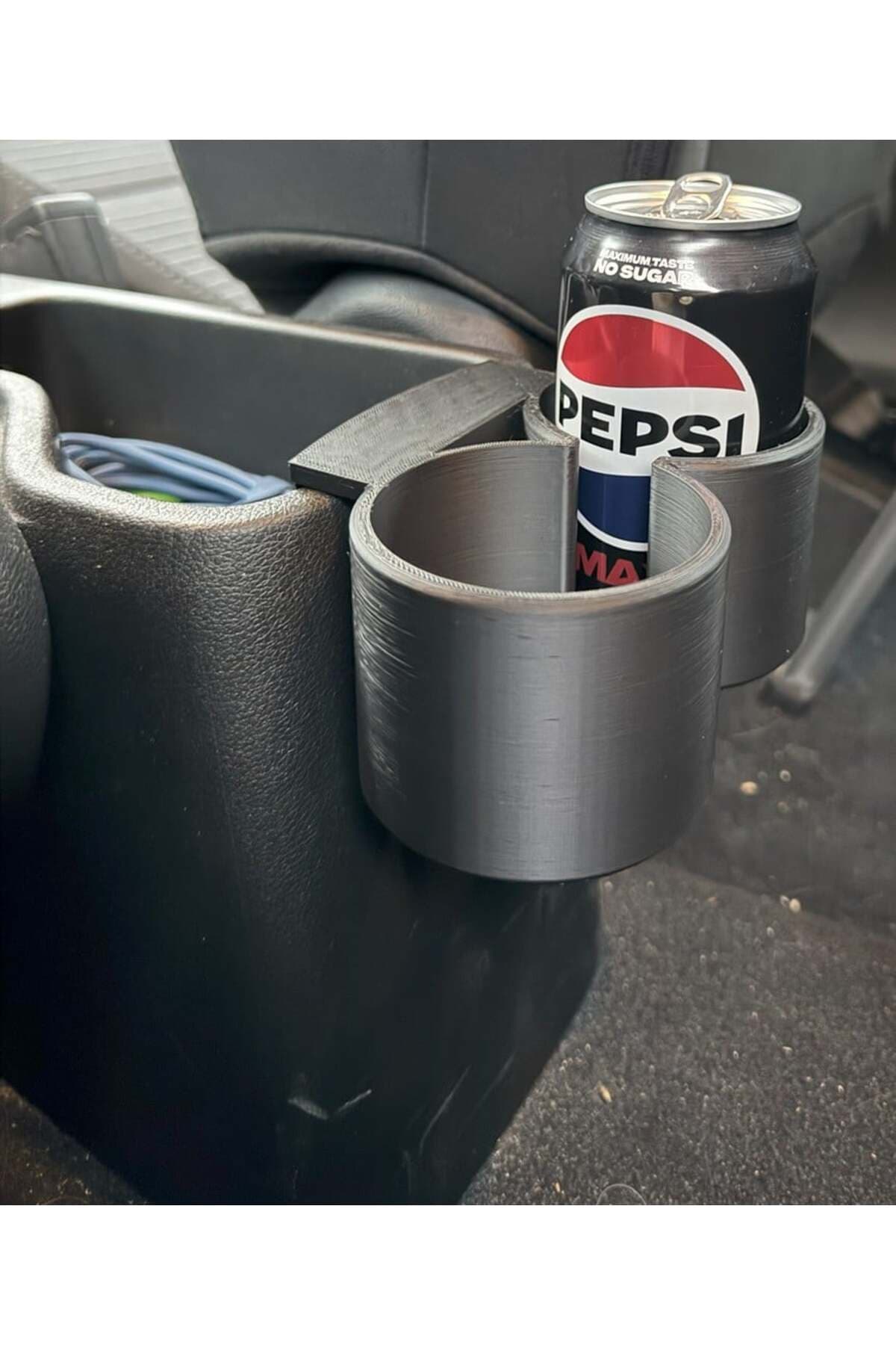 Hyundai i20 Dayanıklı Arka Koltuk Bardaklık – Montajsız & Konforlu Kullanım